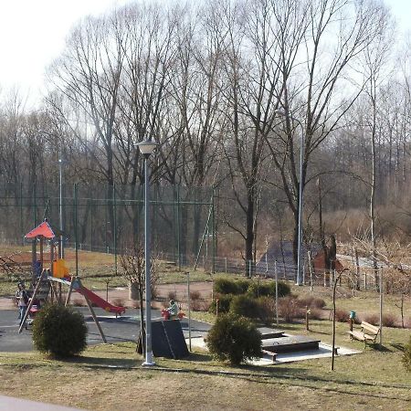 Apartament Nad Stawami Appartamento Sanok Esterno foto
