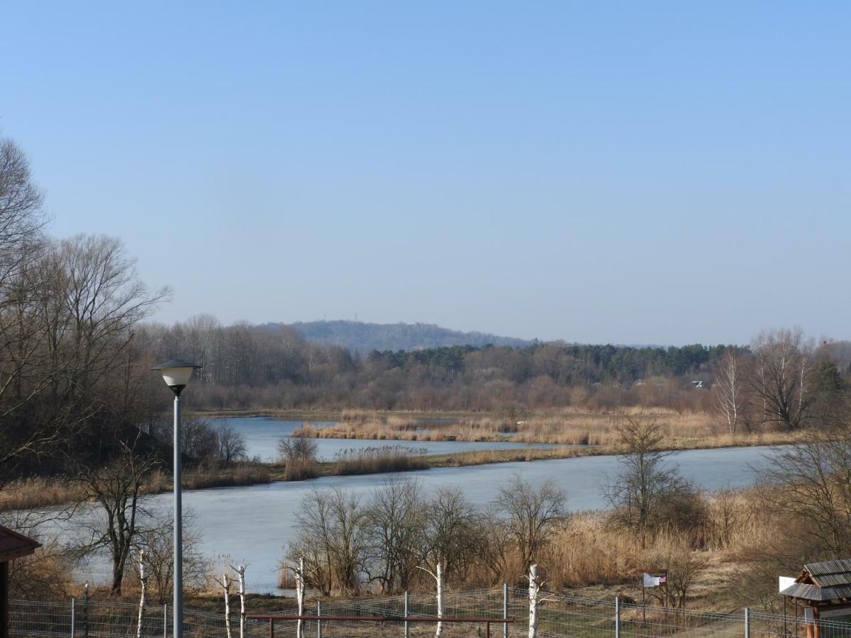 Apartament Nad Stawami Appartamento Sanok Esterno foto